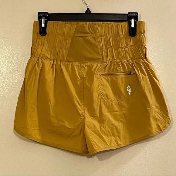 FP MOVEMENT‎ by FREE PEOPLE NWOT The Noiseless Way Home‎ Shorts in Turmeric - Picture 4 of 10